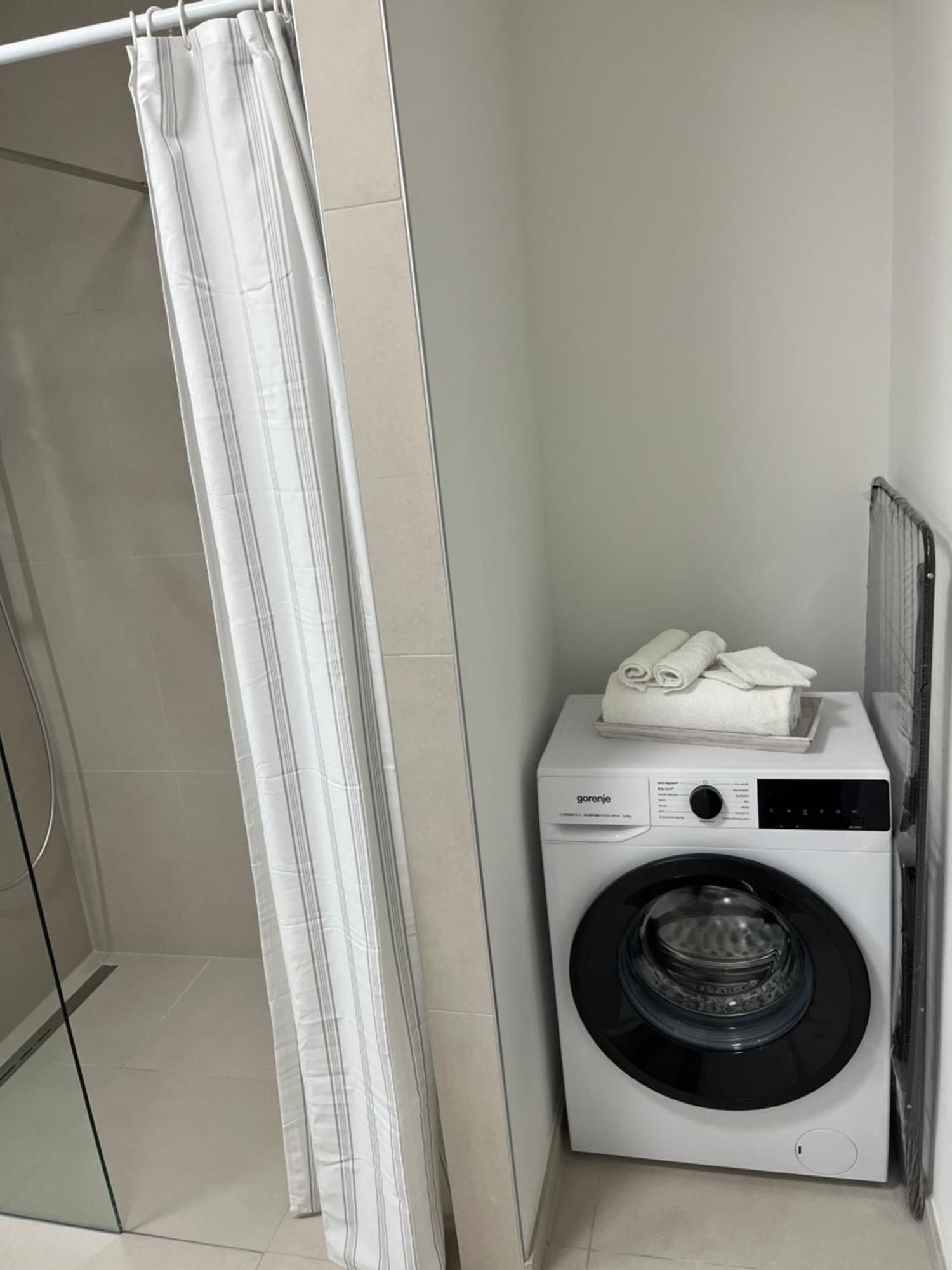 Cosy Candy Flat- With Parking Slot Apartament *